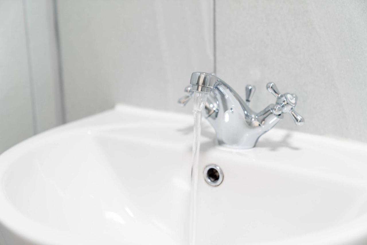 Two Bedroom Apartment-One Choice Stays- Jewellery Quarter 버밍엄 외부 사진